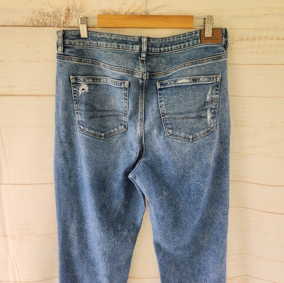 American Eagle Mom Straight Jeans Size 14 - Picture 5 of 12